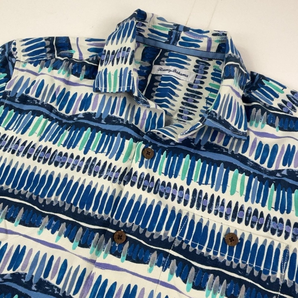 Tommy Bahama Shirt Mens Medium Blue Silk Blend Tropical Short Sleeve Button Up